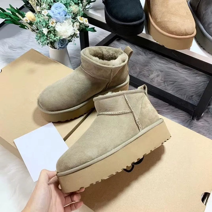 Winter Real Sheepskin Wool Women Snow Boots New Design Ladies Platform Shoes Warm Slippers Classic Ultra Mini Man Fur Ankle Boot